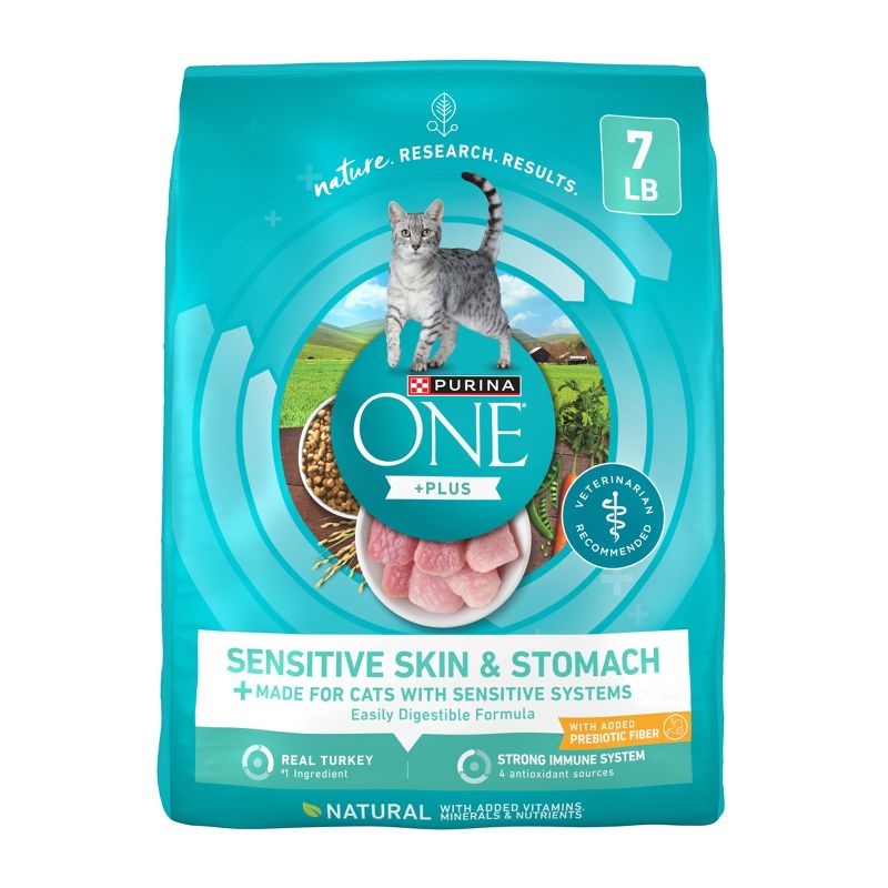 Purina ONE Sensitive Skin & Stomach Natural Turkey Flavor Dry Cat Food - 7lbs