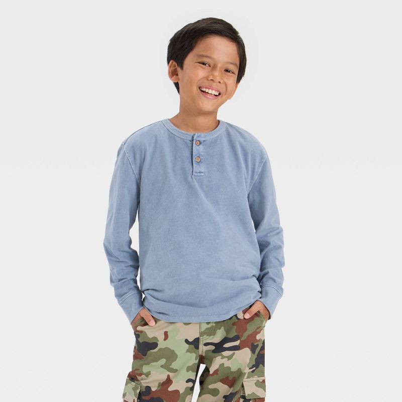 Boys' Long Sleeve Henley T-Shirt - Cat & Jack™ Blue M