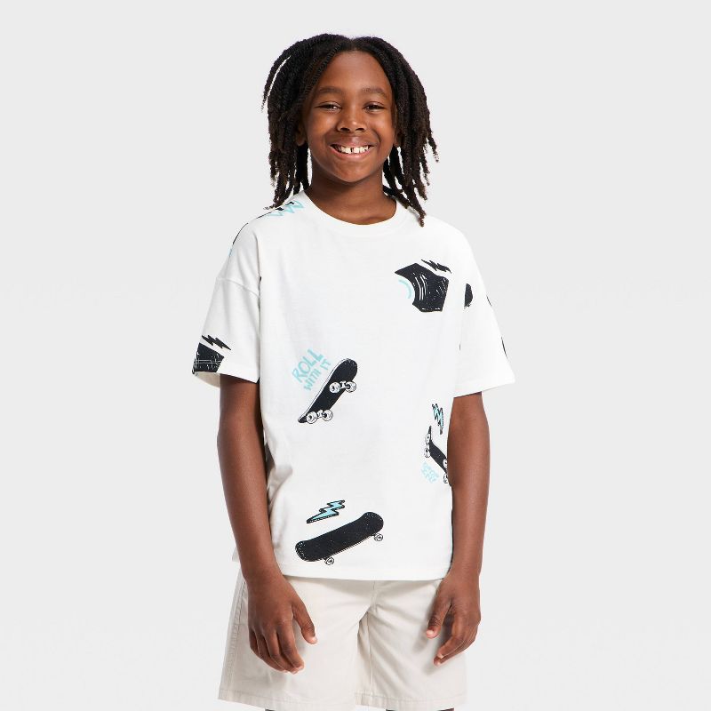 Boys' Short Sleeve Oversized Skateboard Printed T-Shirt - Cat & Jack™ Cream XL Husky