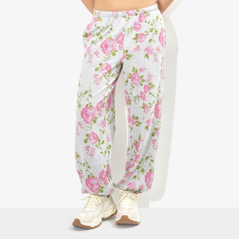 Women's Relaxed Leg Joggers - Wild Fable™ Gray Floral XS